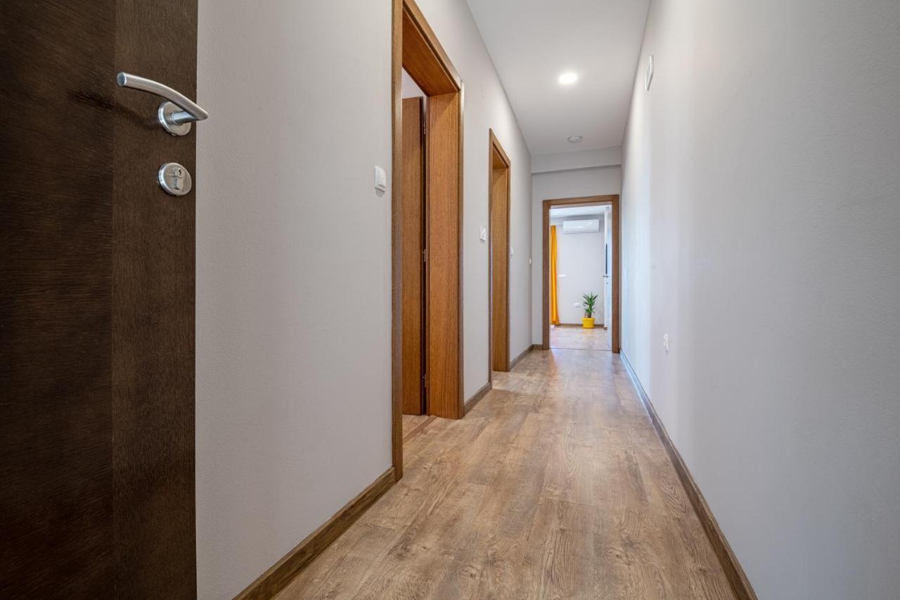 Apartments Leona ネウム エクステリア 写真