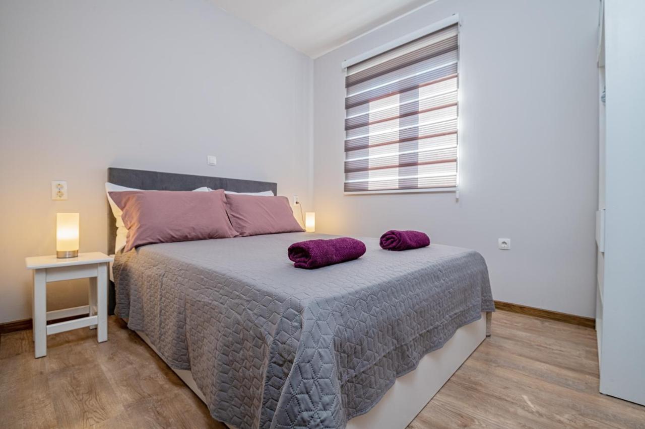 Apartments Leona ネウム エクステリア 写真