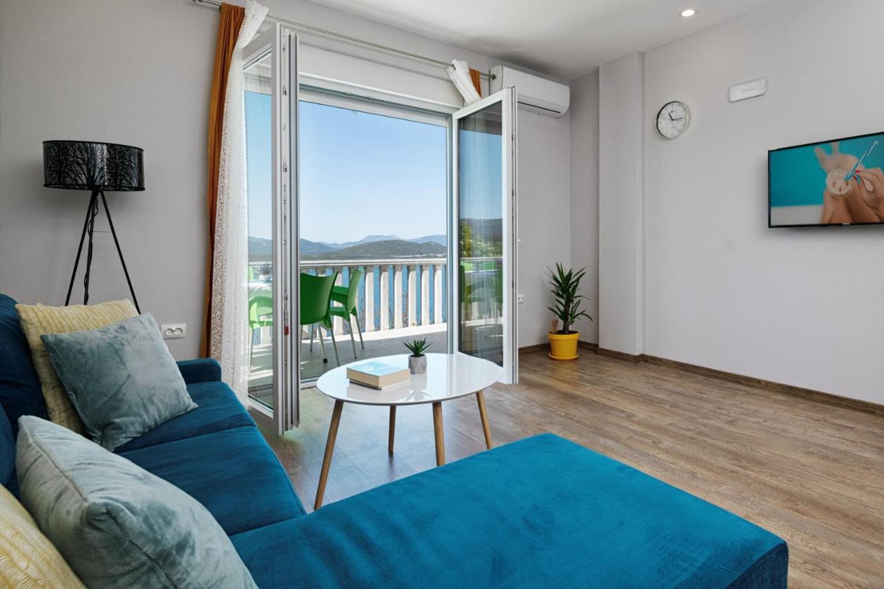 Apartments Leona ネウム エクステリア 写真