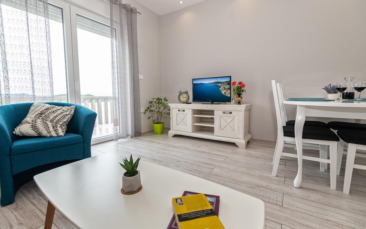 Apartments Leona ネウム エクステリア 写真